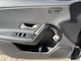 Mercedes-Benz A-klasse 250 e Business Line 17"/Panoramadak/Adaptieve cruise/Dodehoek/Stoelverwarming/LED/PDC v+a/Apple Carplay & Android Auto
