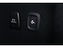 Volvo V60 T6 Recharge AWD Plus Dark - IntelliSafe Assist & Surround - 360º Camera - Harman/Kardon audio - Verwarmde voorstoelen, stuur & achterbank - Parkeersensoren voor & achter - Elektr. bedienb. voorstoelen met geheugen - Inklapbare trekhaak - 18' LMV