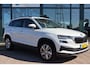 Skoda Karoq 1.5 TSI ACT Business Edition 150PK TREKHAAK | Achteruitrijcamera | Apple Carplay/Android Auto|telefoonintegratie premium | Keyless entry/start