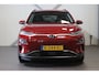 Hyundai Kona Electric EV Premium 64 kWh|Leder|3-Fase|SOH100%|Navi|PDC|Winter|Rijklaar|