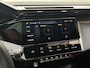 Peugeot 308 SW Plug-in Hybrid 225 GT | Automaat | Panoramadak | AGR Comfort Stoelen | Zeer luxe!