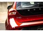 Volvo V40 Cross Country 2.0 T3 Momentum (150pk) LED Standkachel Flamenco