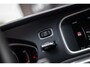 Volvo V40 Cross Country 2.0 T3 Momentum (150pk) LED Standkachel Flamenco