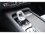 Volvo XC90 2.0 T8 Recharge AWD Ultimate Bright Luchtvering - Pano - Trekhaak