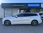 Volvo V60 2.0 B3 Momentum Business | Trekhaak | Camera