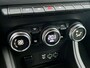 Renault Captur 1.6 E-Tech Plug-In Hybrid 160 Intens | Trekhaak Afn. | All Seasons | Adaptive cruise control (ACC) | Dodehoek | Groot Scherm | Camera | Navigatie | Climate Control | Apple CarPlay/Android Auto