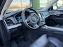 Volvo XC90 2.0 T8 Recharge AWD Ultra Dark | SOH 95% | Massage | Luchtvering | Alcantara | Trekhaak | BTW