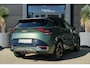 Kia Sportage 1.6 T-GDi Plug-in Hybrid AWD GT-PlusLine | 265 PK | Panoramadak | 360° Camera | Stoelventilatie | Trekhaak | Kia Sportage 1.6 T-GDi Plug-in Hybrid AWD GT-PlusLine met 1.6 liter 4-cilinder benzinemotor en plug-in hybride aandrijving, voorzien van panoramadak, Matrix LED-verlichting, 360° camera, navi