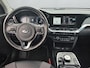 Kia Niro EV e-Niro DynamicLine 39kWh | Camera | Adaptive Cruise | Apple Carplay | Keyless entry SOH 93,3% | Rijklaarprijs!