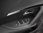 Peugeot 2008 1.2 Hybrid 136 pk Automaat Allure Navigatie Apple Carplay/Android Auto Climate Control Dab Led Parkeer sensoren Cruise Control Stoelverwarming