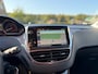 Peugeot 2008 1.2 PureTech Style / Automaat / Nieuwe distributieriem 11-2025 / Navigatie / Climate Control