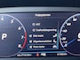 Volkswagen T-Roc 1.5 TSI R-Line / AUTOMAAT/ APP-CONNECT/ PARK.SENSOR.V+A/ CAMERA/ ACC/ STUUR+STOELVERWARM./ DODEHOEK/ ELEK.ACHTERKLEP/ KEYLESS/ DIGITAL DASH/ RIJ-MODI/ IQ.LIGHT/ NAVI/ DAB/ CLIMA/ 17'' LMV