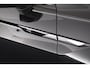 Volkswagen Tiguan 1.5 TSI 150pk DSG R-Line Business+ Trekhaak Camera Keyless Stoelverwarming Panoramadak Navigatie
