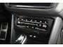 Volkswagen Tiguan 1.5 TSI 150pk DSG R-Line Business+ Trekhaak Camera Keyless Stoelverwarming Panoramadak Navigatie