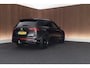 Volkswagen Tiguan 1.5 TSI 150pk DSG R-Line Business+ Trekhaak Camera Keyless Stoelverwarming Panoramadak Navigatie