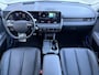 Hyundai Ioniq 5 Lounge 84 kWh / SOH 97,3% / CCS snelladen / Head Up Display / Warmtepomp / Trekgewicht 1600 kg / Elektrische achterklep / Stuur- Stoel & Achterbank verwarming / Rondomzicht camera / Bose Audio Systeem / Adaptief cruise control /
