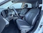 Hyundai Ioniq 5 Lounge 84 kWh / SOH 97,3% / CCS snelladen / Head Up Display / Warmtepomp / Trekgewicht 1600 kg / Elektrische achterklep / Stuur- Stoel & Achterbank verwarming / Rondomzicht camera / Bose Audio Systeem / Adaptief cruise control /
