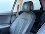 Hyundai Ioniq 5 Lounge 84 kWh / SOH 97,3% / CCS snelladen / Head Up Display / Warmtepomp / Trekgewicht 1600 kg / Elektrische achterklep / Stuur- Stoel & Achterbank verwarming / Rondomzicht camera / Bose Audio Systeem / Adaptief cruise control /