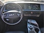 Kia EV6 Light Edition 58 kWh | Navigatie | Stoelverwarming | Stuurverwarming | LED | tot 10 jaar Garantie |