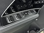 Kia Niro EV e-Niro DynamicPlusLine 64 kWh | Schuif/kantel dak | JBL Audio | Electrische verstelbare stoelen | Stoel verwarming/verkoeling | Camera |