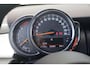 MINI Cooper Mini 1.5 136pk | Navi | Stoelverwarming | Parkeersensoren | Union Jack | Airco |