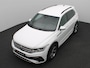 Volkswagen Tiguan 1.5 TSI R-Line Business+ 150PK DSG Trekhaak, Matrix LED Verlichting, 19" LM Velgen, Navi, Keyless, Stoelverwarming