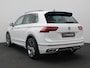 Volkswagen Tiguan 1.5 TSI R-Line Business+ 150PK DSG Trekhaak, Matrix LED Verlichting, 19" LM Velgen, Navi, Keyless, Stoelverwarming