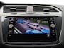 Volkswagen Tiguan 1.5 TSI R-Line Business+ 150PK DSG Trekhaak, Matrix LED Verlichting, 19" LM Velgen, Navi, Keyless, Stoelverwarming