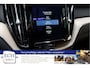 Volvo XC60 2.0 T8 407 pk Twin Engine AWD Inscription, Panoramadak, Luchtvering