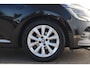 Renault Clio 1.0 TCe Intens 101PK Half Leder Navigatie Carplay Android Climate Cruise Control Parkeersensor Rijstrooksensor