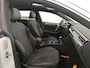 Volkswagen Arteon Shooting Brake 1.4 TSI EHYBRID R-LINE BUSINESS+ I SCHUIF/KANTELDAK I STOELVERWARMING I APPLE CARPLAY I P-CAMERA