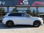 Volkswagen Touareg 3.0 TSi eHybrid 4MOTION R 462PK Maxton ABT 22inch HUD Nightvision Luchtvering 360 camera Puglia leder