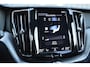 Volvo XC60 2.0 T6 AWD R-Design Rijklaarprijs-Garantie Panorama dak Trekhaak Apple/Android Led Camera