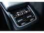 Volvo XC60 2.0 T6 AWD R-Design Rijklaarprijs-Garantie Panorama dak Trekhaak Apple/Android Led Camera