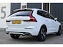 Volvo XC60 2.0 T6 AWD R-Design Rijklaarprijs-Garantie Panorama dak Trekhaak Apple/Android Led Camera