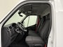 Renault Master 2.3DCi 145PK Bakwagen+Laadklep 2024 | Bomvol !! | Navigatie | Camera | Airco | Cruise | 1000 Kg Laadklep