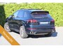 Porsche Cayenne 3.0 S E-Hybrid ⚡ | SPORT CHRONO ⏱️ | PANO ☀️ | BOSE 🔊 | CARPLAY 📱 | ELEK. TREKHAAK 🔗 | SOFTCLOSE | LEDER