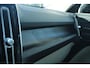 Volvo XC40 1.5 T5 Recharge Inscription | Apple Carplay | Electronic Climate Control | Lederen bekleding | 19" lichtmetalen velgen | Voorstoelen verwarmd |