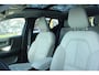 Volvo XC40 1.5 T5 Recharge Inscription | Apple Carplay | Electronic Climate Control | Lederen bekleding | 19" lichtmetalen velgen | Voorstoelen verwarmd |