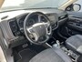 Mitsubishi Outlander 2.4 PHEV Intense+ 100% dealer onderhouden/ 8 jaar garantie /  4wd Drive / Schuif-Kantel Dak / Navigatie Dmv Apple Carplay&Android Auto / Stoel-Stuur Verwarming / Achteruitrij Camera / Elektr. Achterklep / Keyless Entry&Start /