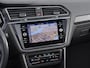 Volkswagen Tiguan 1.4TSIeHybrid 180kW/245PK Elegance · Panoramadak · Camera + Parkeersensoren · Navigatie · Apple/Android Car Play ·