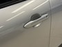 Toyota Yaris Cross 1.5 HYBRID DYNAMIC SILVERLINE GARANTIE 2035 NAVIGATIE . STUUR EN STOEL VERWARMING . ADAPTIEVE CRUICE CONTROL .