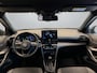 Toyota Yaris Cross 1.5 HYBRID DYNAMIC SILVERLINE GARANTIE 2035 NAVIGATIE . STUUR EN STOEL VERWARMING . ADAPTIEVE CRUICE CONTROL .
