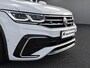 Volkswagen Tiguan 1.4 TSI 245pk DSG eHybrid R-Line Business+ · Panoramadak · Camera · Wegklapbare Trekhaak · Apple/Android Car Play · 20'' Inch · Dodehoeksensor · Stoelverwarming ·