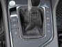 Volkswagen Tiguan 1.4 TSI 245pk DSG eHybrid R-Line Business+ · Panoramadak · Camera · Wegklapbare Trekhaak · Apple/Android Car Play · 20'' Inch · Dodehoeksensor · Stoelverwarming ·