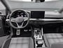 Volkswagen Golf 1.5 272pk DSG eHybrid GTE · Panoramadak · Camera · Alarm · Wegklapbare Trekhaak · Garantie t/m 18-12-2030 of 100.000km