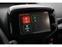 Toyota Aygo 1.0 VVT-i x-clusiv | Volledige dealerhistorie | Fietsensteun | Navigatie | Keyless | Leder | Cruise Control | Clima | Camera | 15 inch | Bluetooth | Dakspoiler