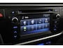 Toyota Auris Touring Sports 1.8 Hybrid Lease | Volledige dealerhistorie | Origineel NL | Panoramadak | Navigatie | Cruise Control | Clima | Camera | 16 inch | Bluetooth