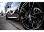 BMW 3-Serie Touring 330e xDrive M-Pakket 292PK|Pano|360°|HUD|Rijmodus|Tr.Haak|Sfeer|Keyless|Laser|Digital Key e.o.