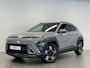 Hyundai Kona 1.6 GDI HEV Premium Sky Full Hybride Automaat met Panorama schuifdak, Navigatie, Lederen bekleding en Climate Control Private lease een KONA Hybrid al vanaf € 409 p/m!